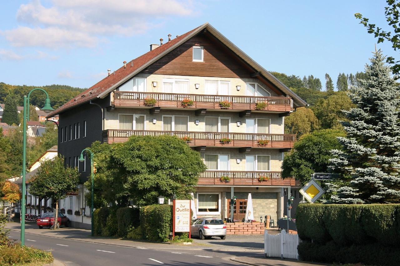 Gasthaus zur Quelle Bad Marienberg Extérieur photo