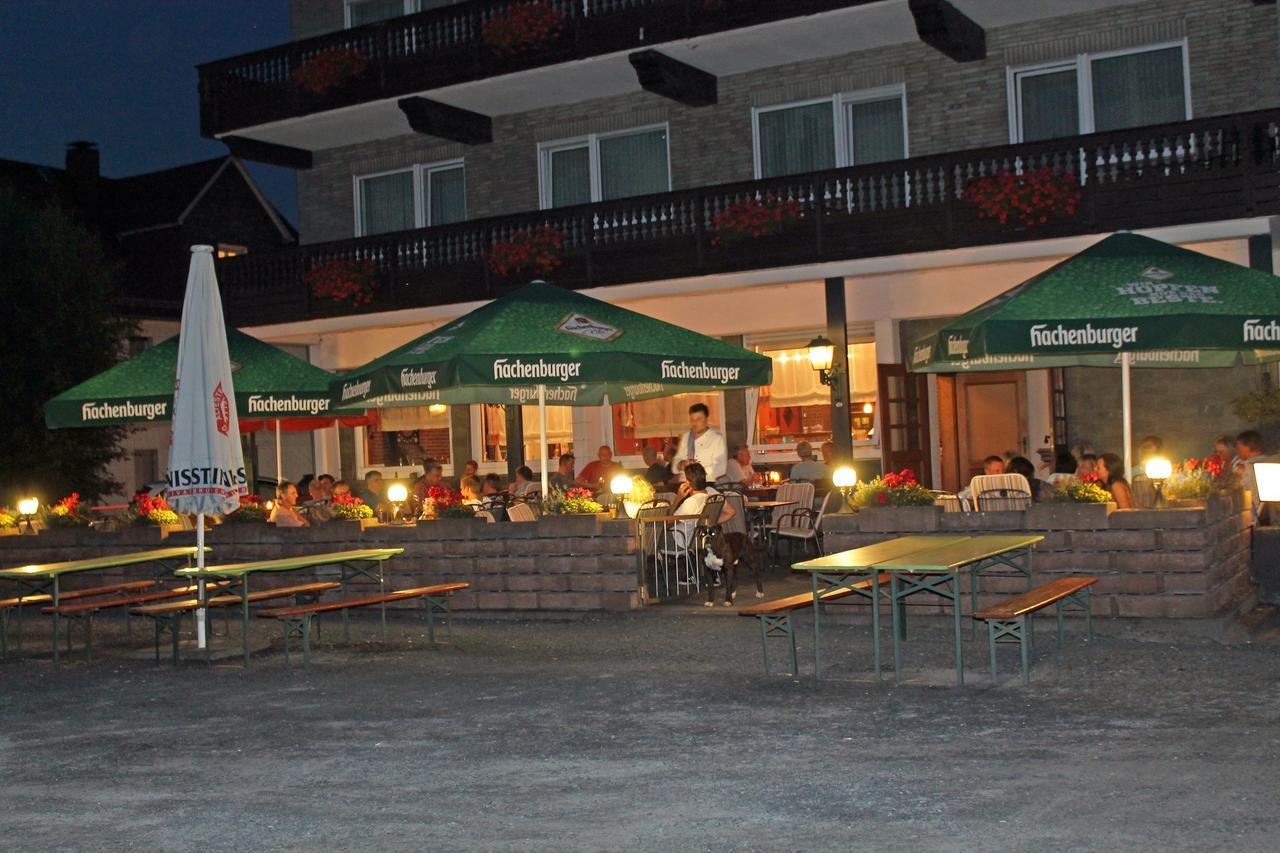 Gasthaus zur Quelle Bad Marienberg Extérieur photo